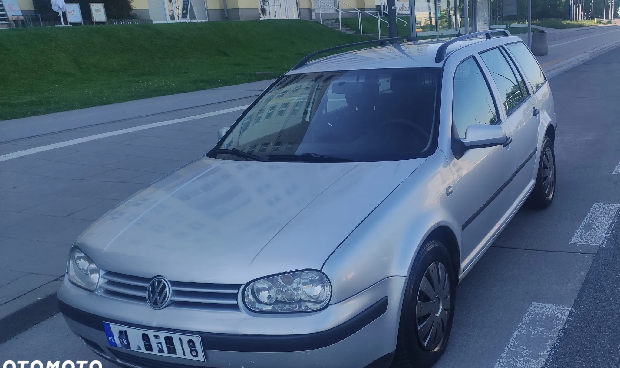 Volkswagen Golf cena 6800 przebieg: 348000, rok produkcji 2001 z Warszawa małe 172